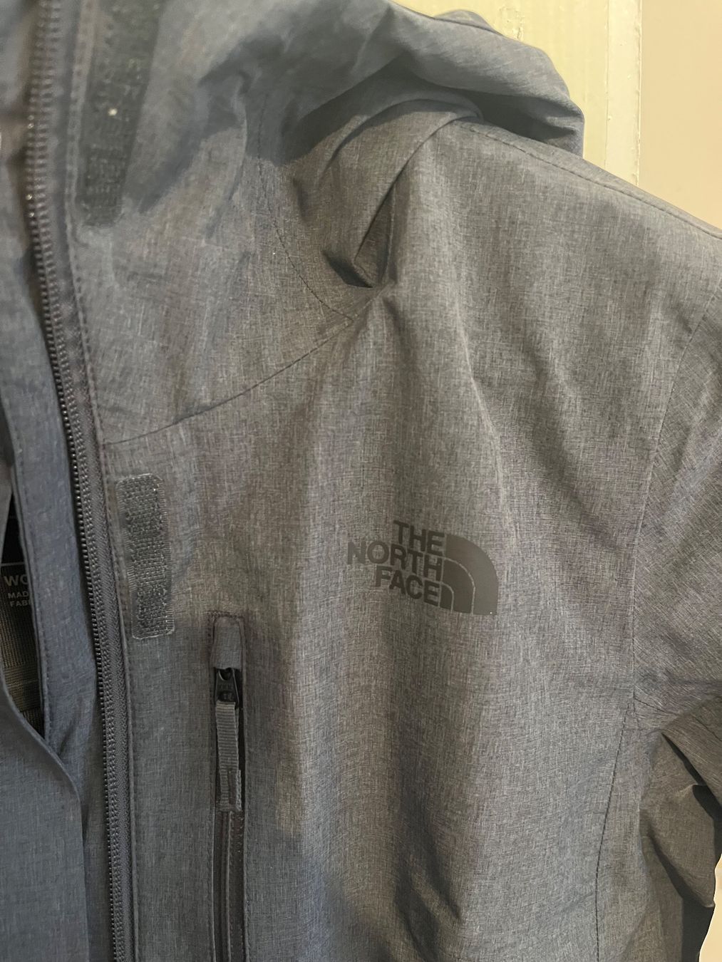 North Face Giacche: The North Face Futurelight Damen Jacke - Grösse S – Nuovo (secondo la descrizione) da Zürich venduto da lale25 1