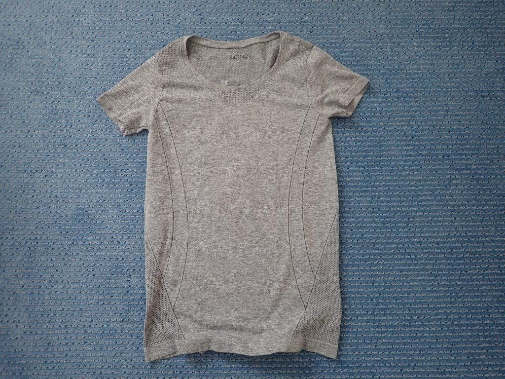 T-Shirts: Sport Tshirt Grösse XS – Gebraucht aus Galgenen von Marc98