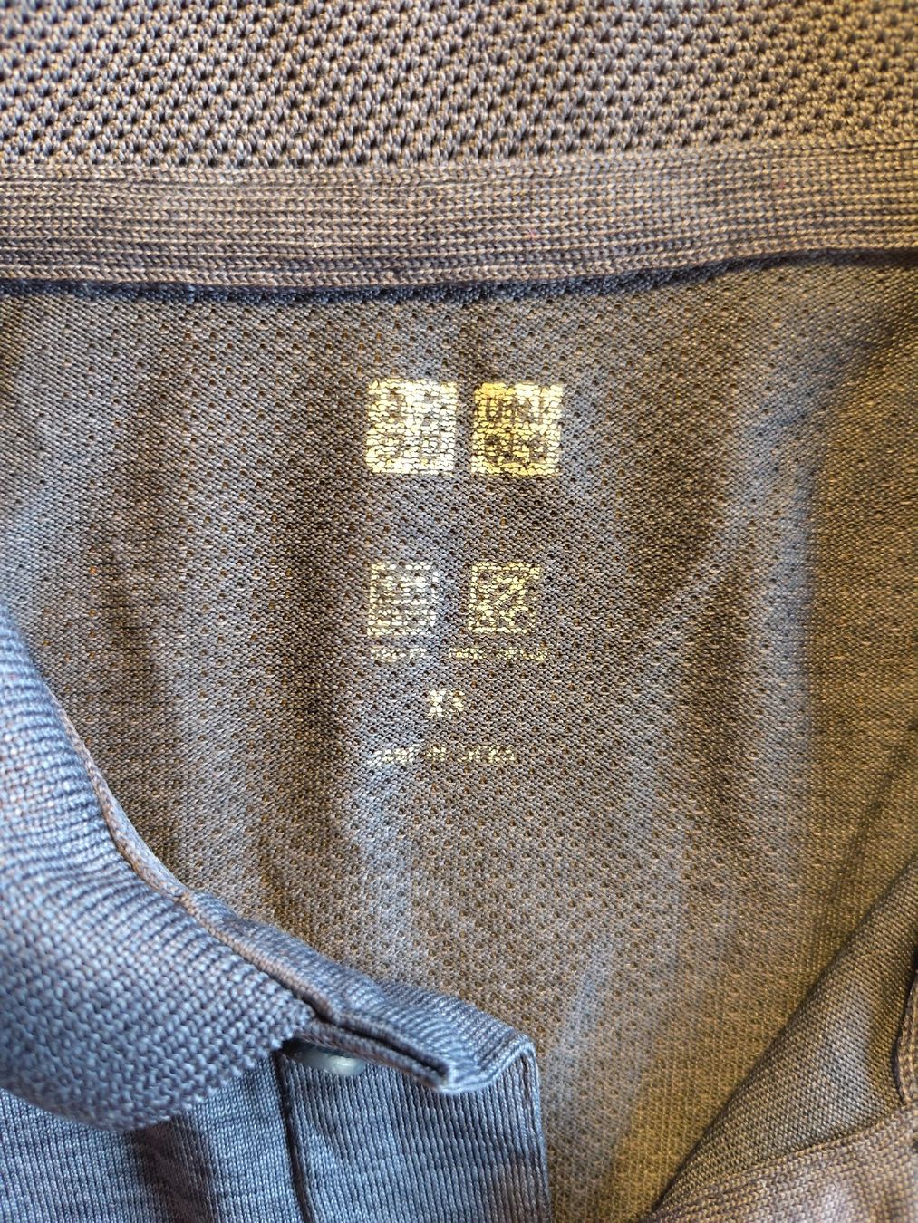 Magliette Polo: UNIQLO Polo – Usato da Zürich venduto da aurelie.99 1