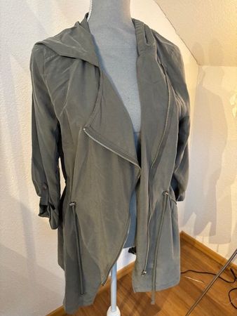 Superleichte Sommerjacke von H&M (DIVIDED) Grösse M