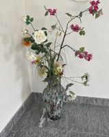 Vaso Vintage in Ceramica Materica con Composizione Floreale