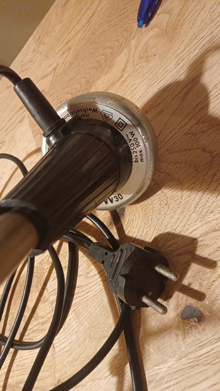 Lampade: Einzigartige Velux Industrielampe – Usato da Flawil venduto da Naphtali 5