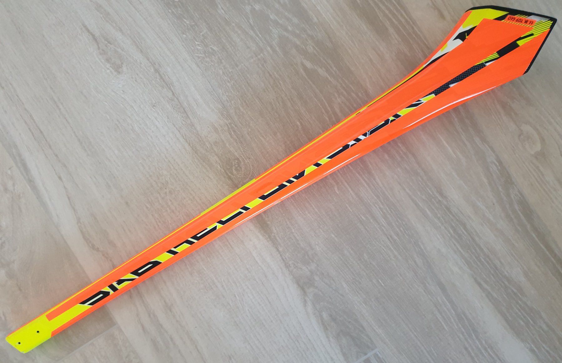 SAB Modellismo RC: SAB Goblin 770 Competition Tail Boom yellow orange – Usato da Ohmstal venduto da p-51d 2