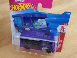 Hot Wheels 2026 F  BARBIE DREAM CAMPER