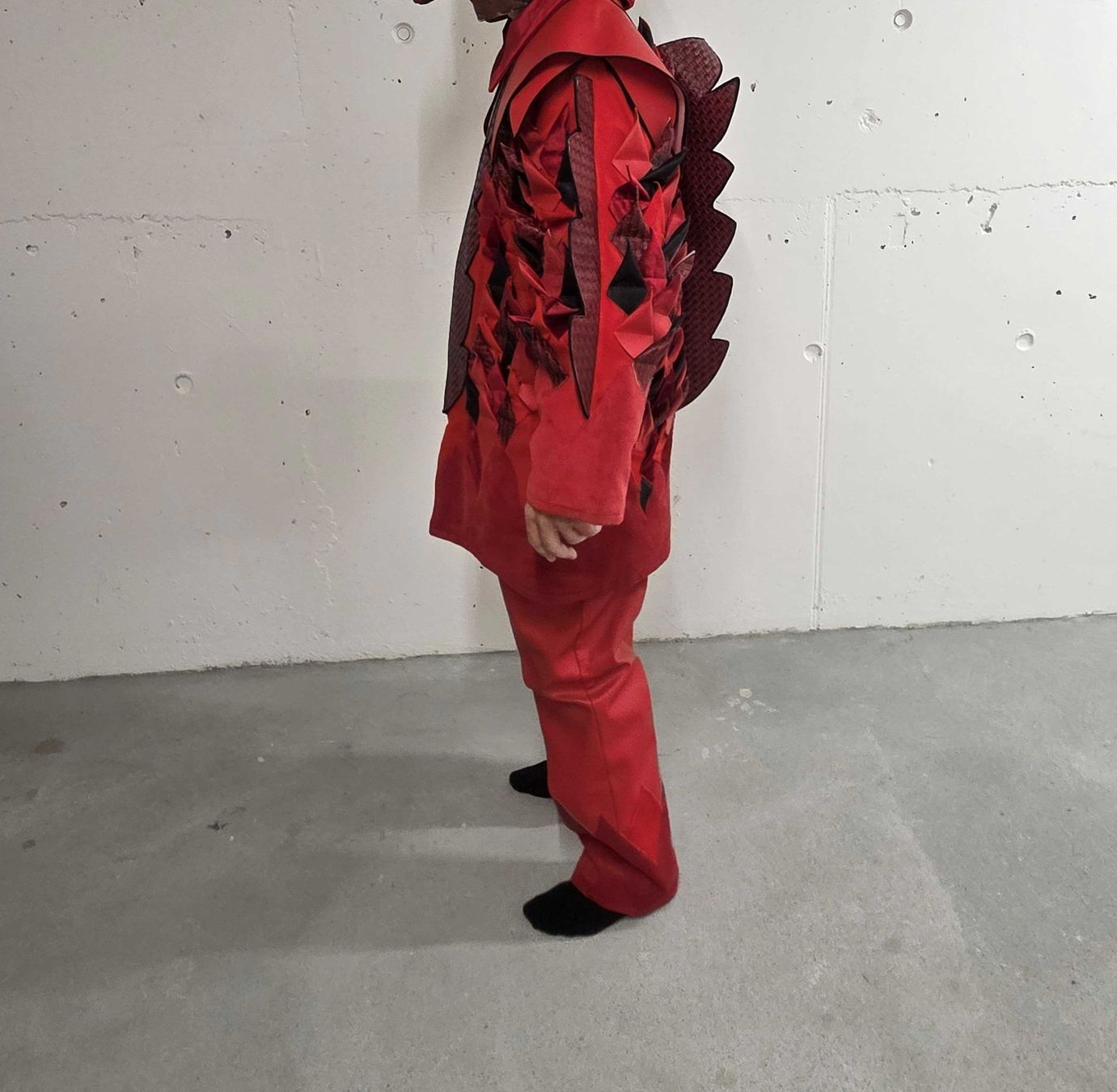 Costumi: Fasnachtskleid "Pilatus-Drache" – Usato da Luzern venduto da Luha1 2