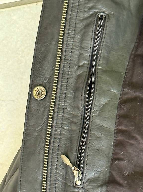 Harley-Davidson Vestes: Damen Motorradjacke Harley – Neuf (Voir description) à Ettiswil par goldig1 2