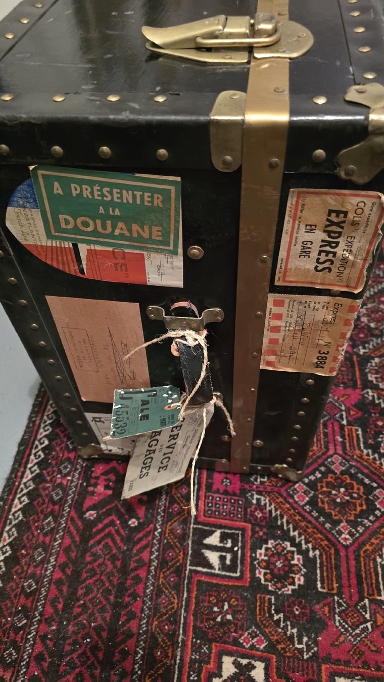 Valigie: Alter Koffer /Trunk  – Usato da wallisellen venduto da funkelsternchen5 7