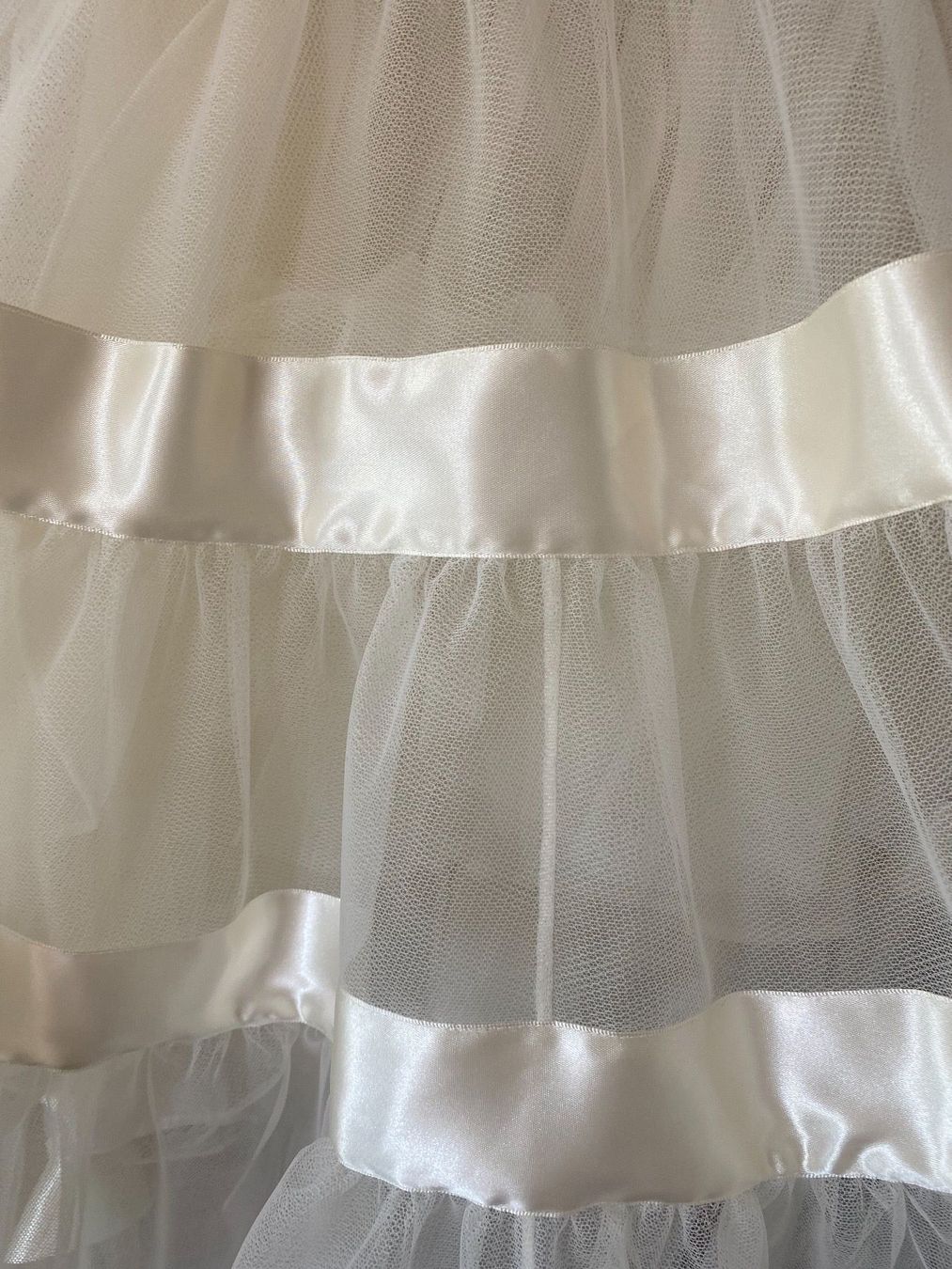 Vestiti: Simone Rocha cream dress – Usato da Zürich venduto da daria_m 6