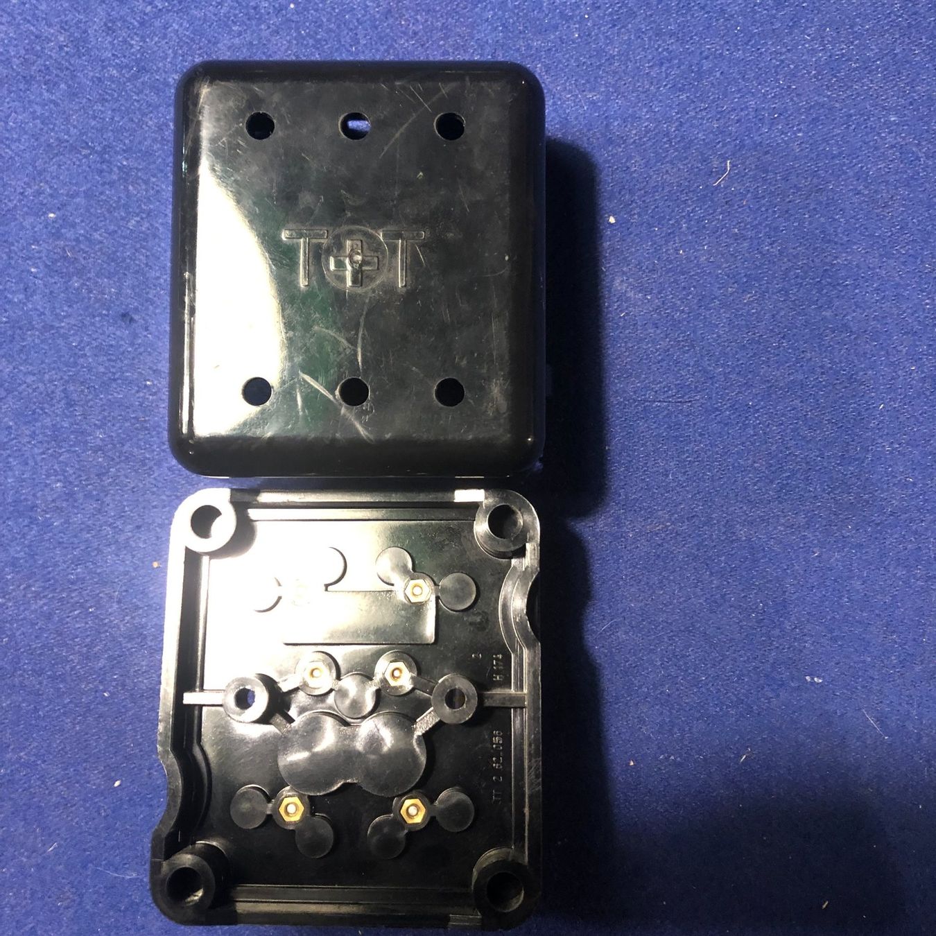 Swisscom Telefone: Téléphonie PTT coupe circuit B complet – Gebraucht aus Poliez-Le-Grand von Japi0 1