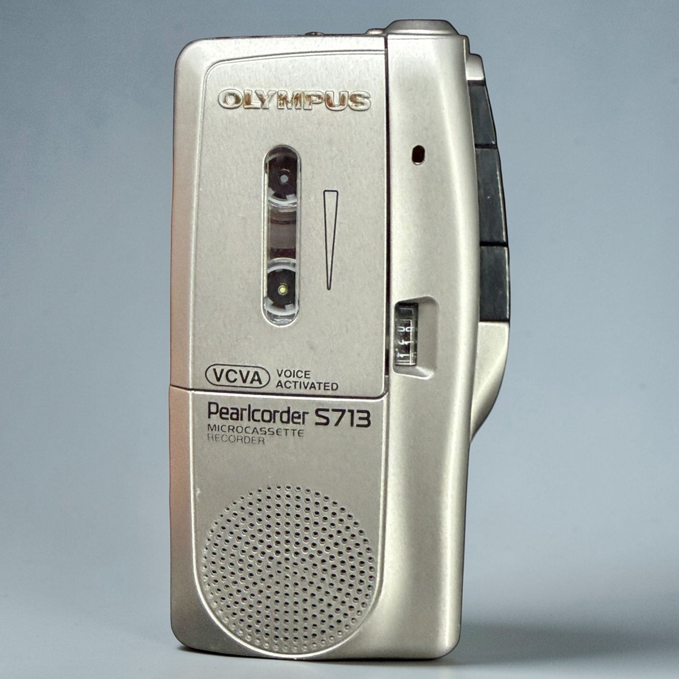 Olympus Registratori: Magnétophone à microcassettes Olympus Pearlcorder S713 – Usato da Morges venduto da Auct