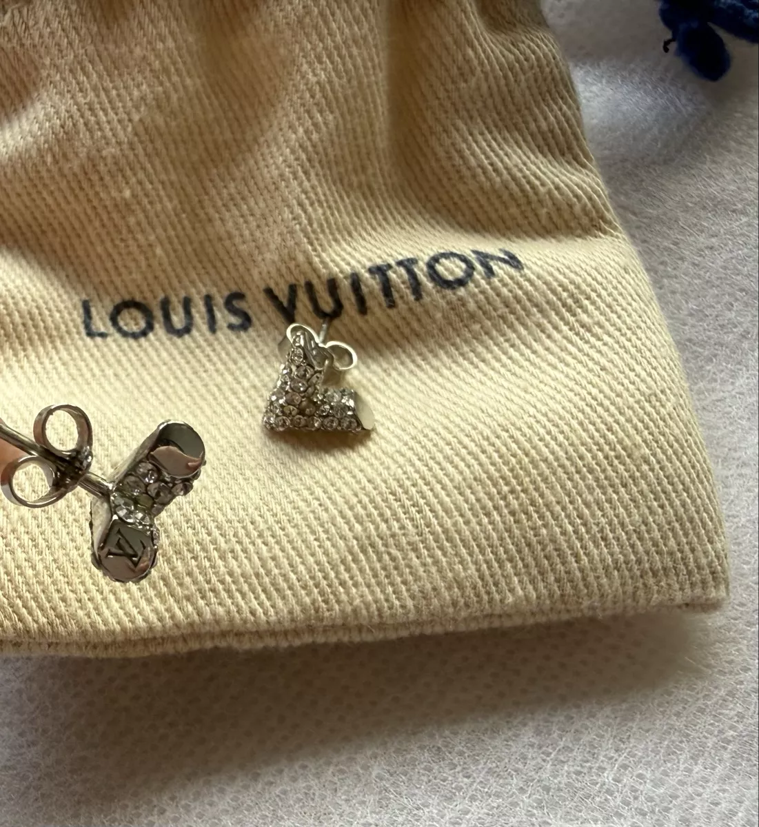 Louis Vuitton Orecchini pendenti & Orecchini a lobo: Orecchini Luis Vuitton – Usato da Sessa venduto da matisecondhan 1