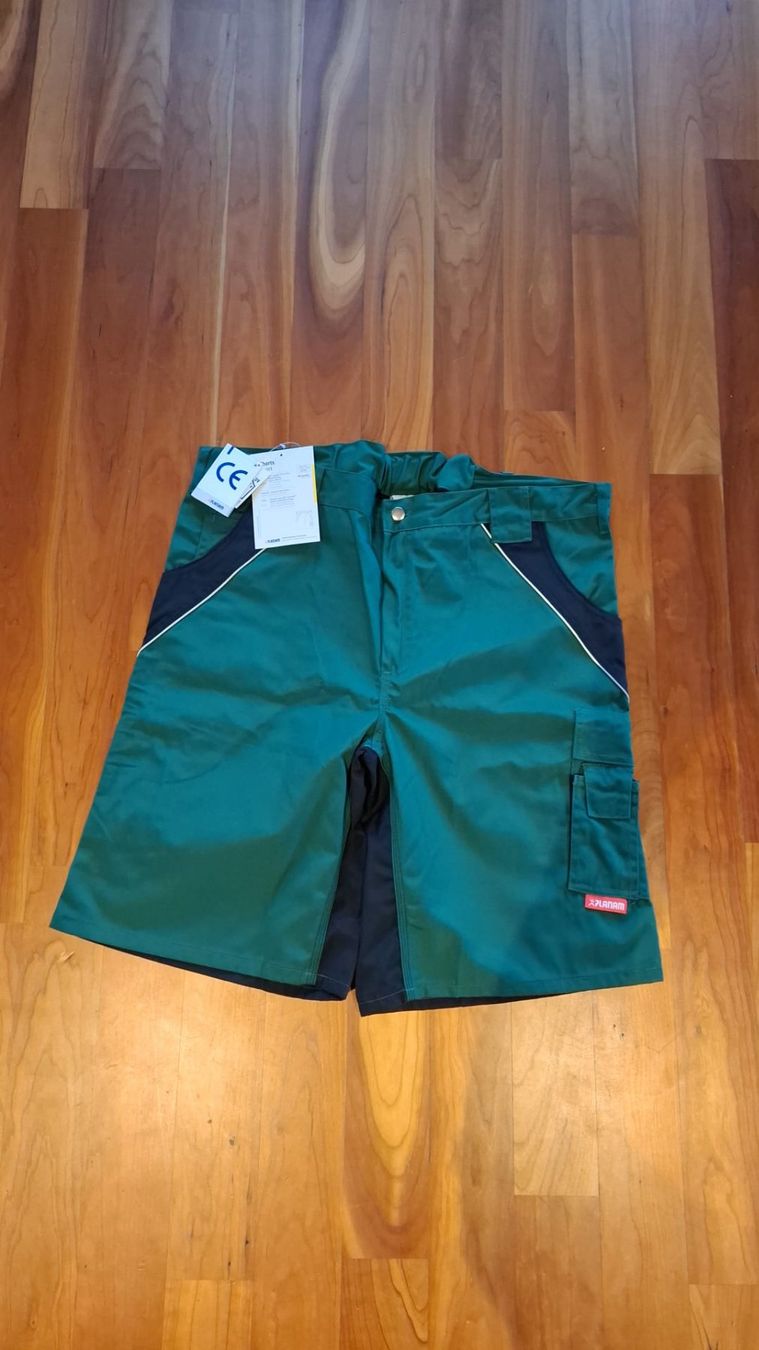 Pantaloni: Arbeitshose kurz Gr. S Grün/Blau – Nuovo e nell'imballaggio originale da Gipf-Oberfrick venduto da posuine