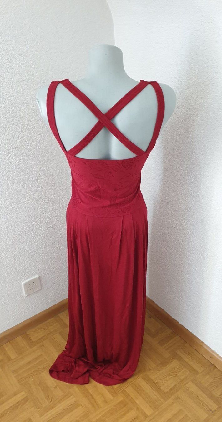 Vestiti: Edles Abendkleid in Rot Gr. S – Nuovo (secondo la descrizione) da Füllinsdorf venduto da Sternenblick19 2