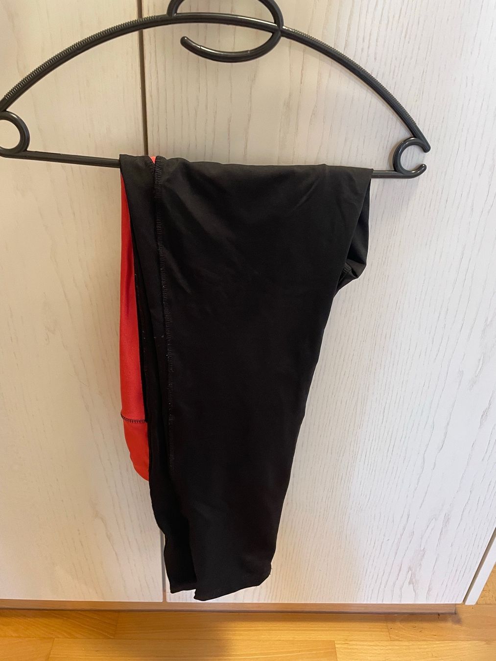 Leggings: Damen Sport Leggings M – Usato da Tägerwilen venduto da makcode09 1