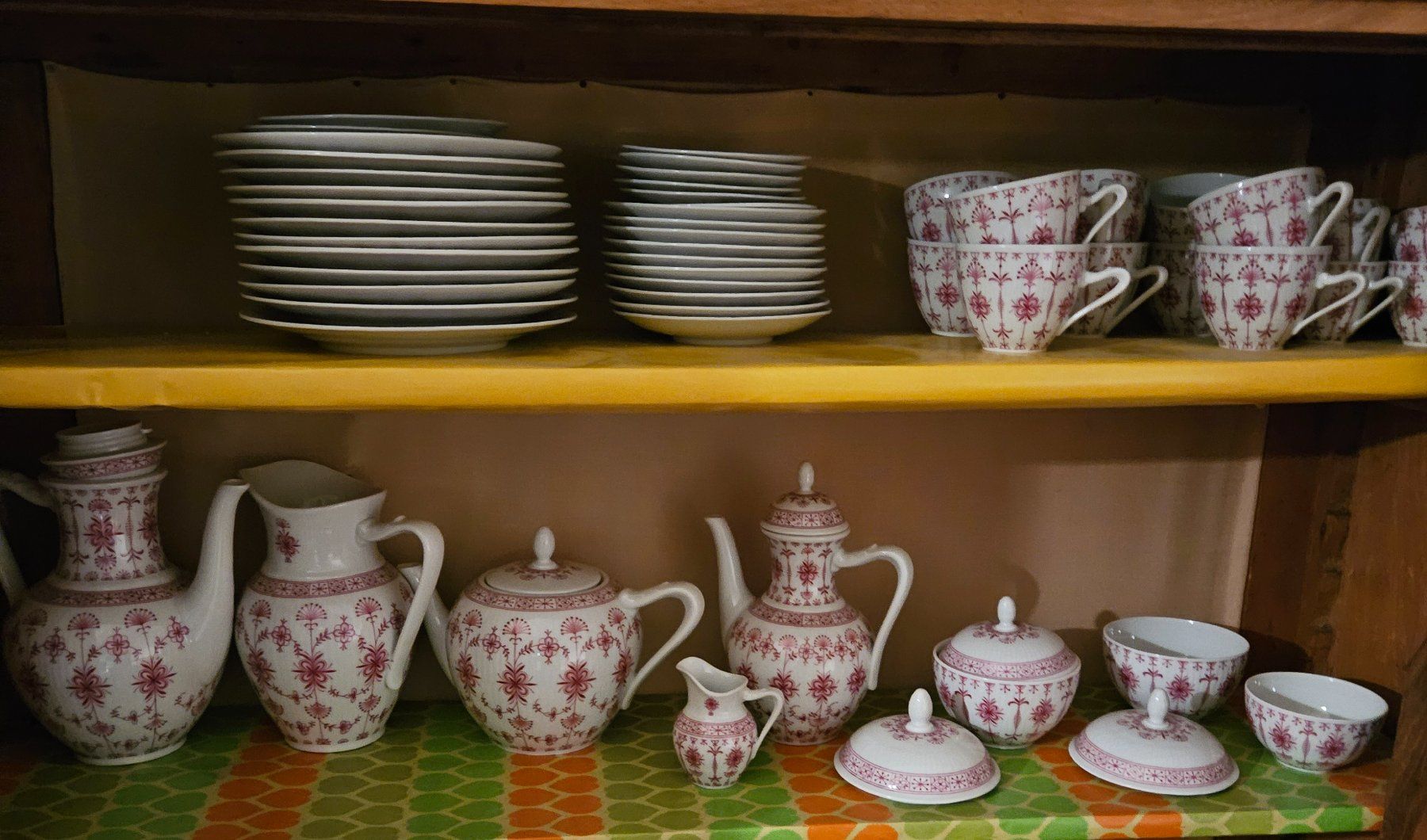 Geschirrsets: 🔴Rosenthal Pompadour Geschirrset – Gebraucht aus Luzern von FamilieCaGi 2