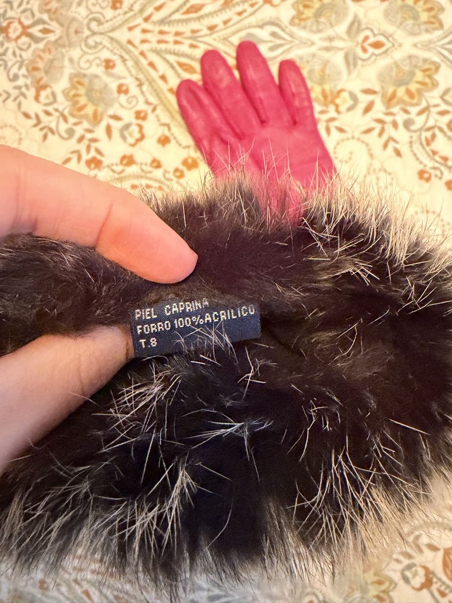 Guanti & manicotti: Pinke Handschuhe aus Leder Gr 8 – Usato da Pfäffikon SZ venduto da Zitrone_100 1