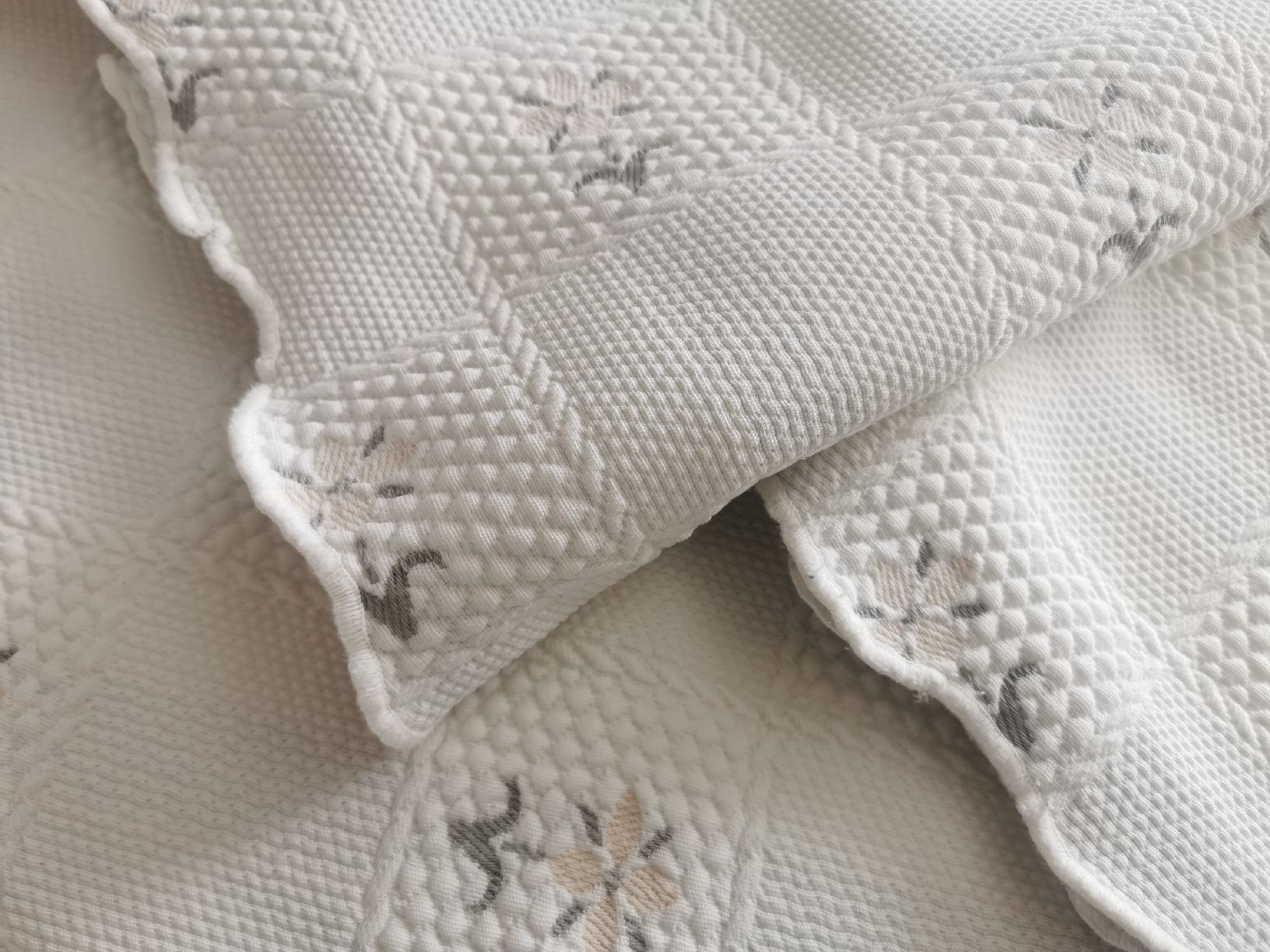 Couvertures: Tagesdecke 200cm x230cm – D'occasion à Glattbrugg par riseca 2