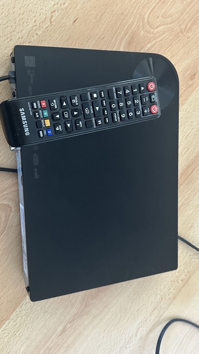 Samsung Sistemi audio & multimediali: Samsung DVD Player – Usato da Adliswil venduto da Csw 2