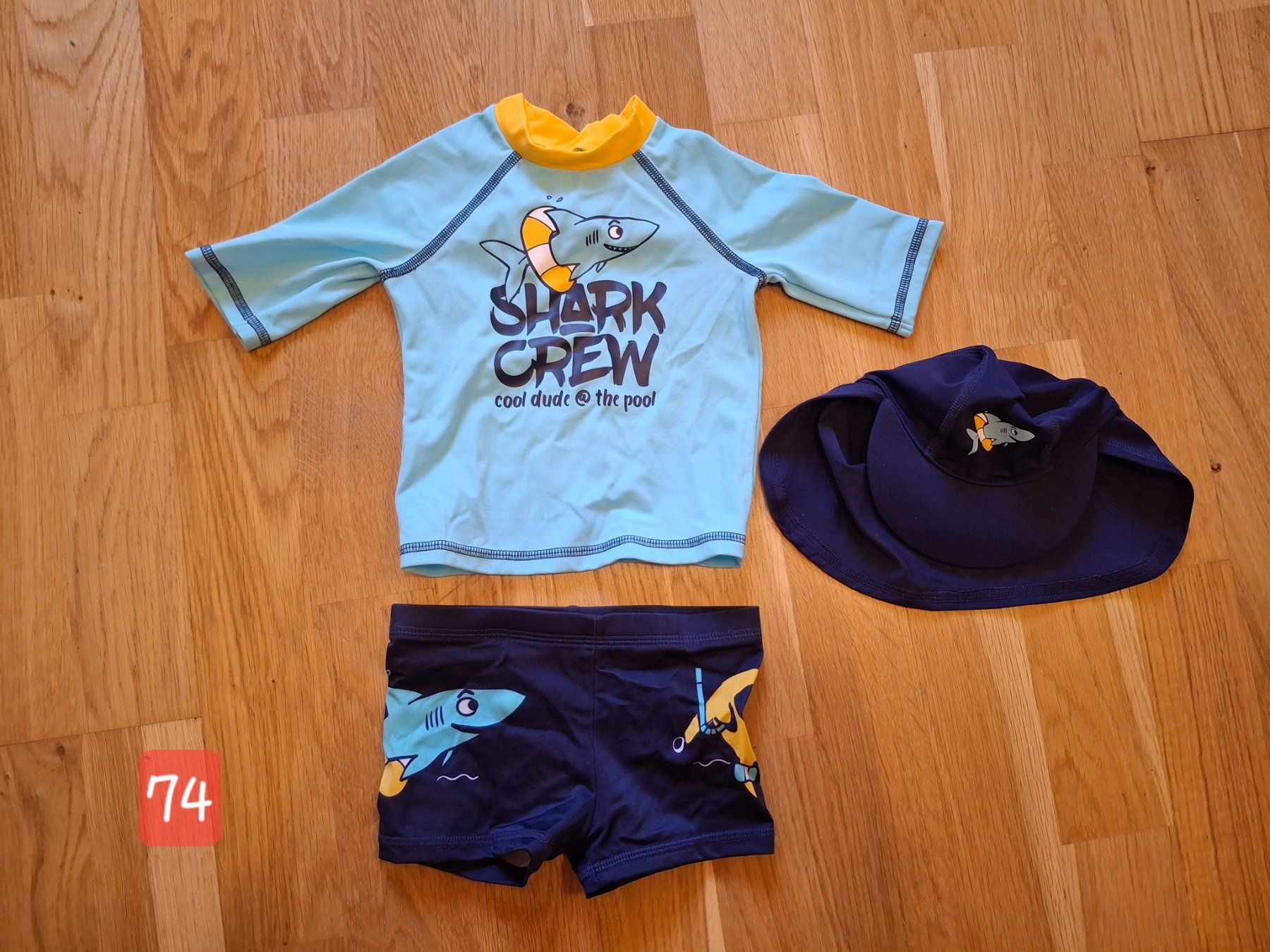 Costumi da bagno: UV Badeanzug Grösse 74 – Usato da Prato-Sornico venduto da canadesina88