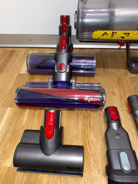 Dyson V9 - Staubsauger | Kaufen auf Ricardo