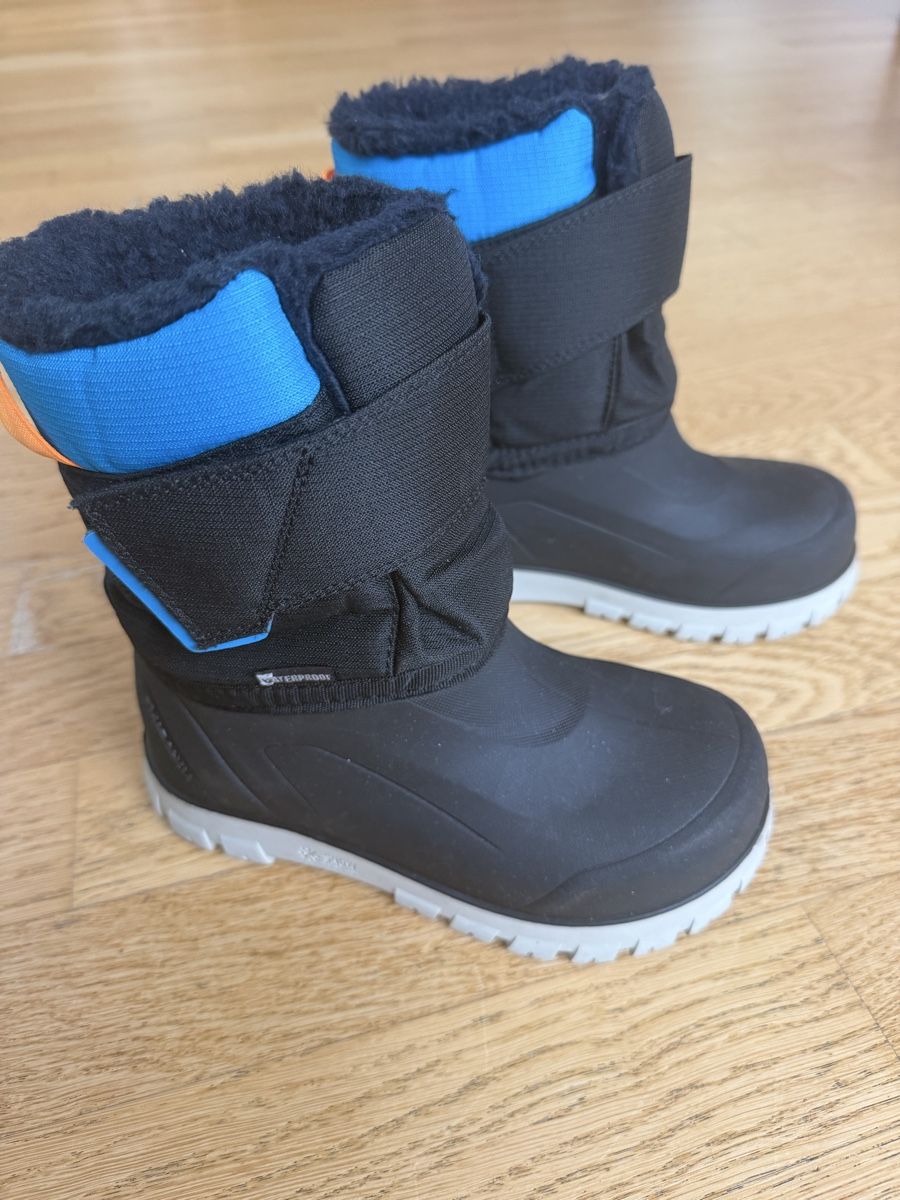 Decathlon Herrenschuhe: Schneestiefel (Decathlon) Gr 32 – Gebraucht aus Küsnacht ZH von gor_fg6f 1