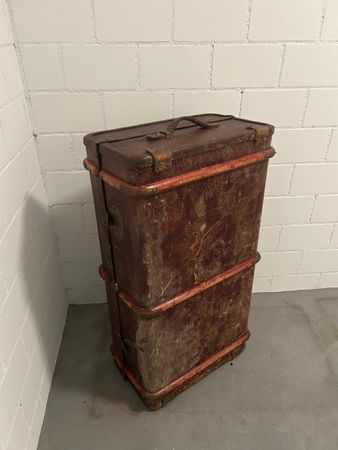 Alter antiker Reisekoffer Vintage Koffer Deko Sammlerstück