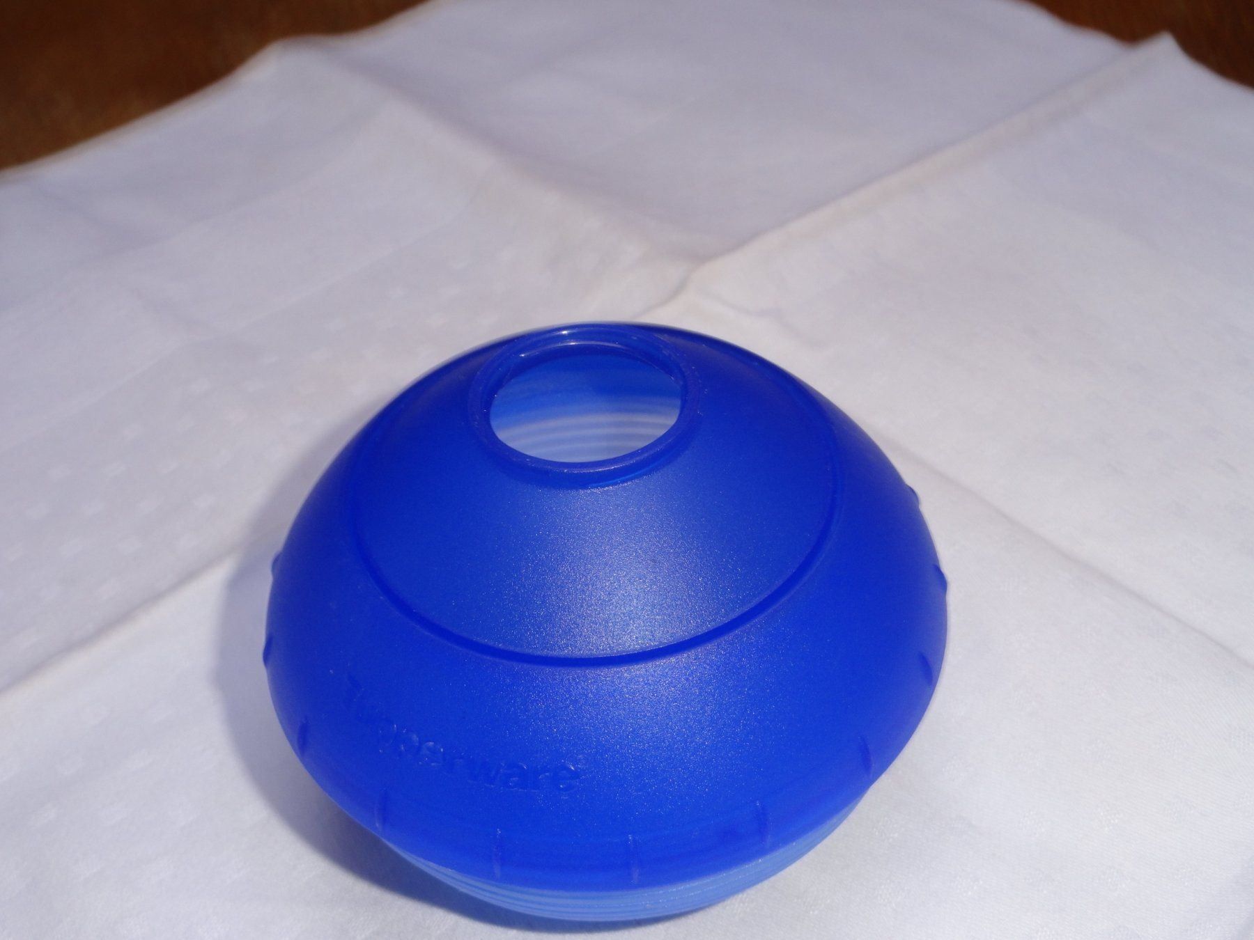Tupperware Contenitori & Simili: Tupperware Dressurdose – Usato da Gstaad venduto da Meiel2020 3