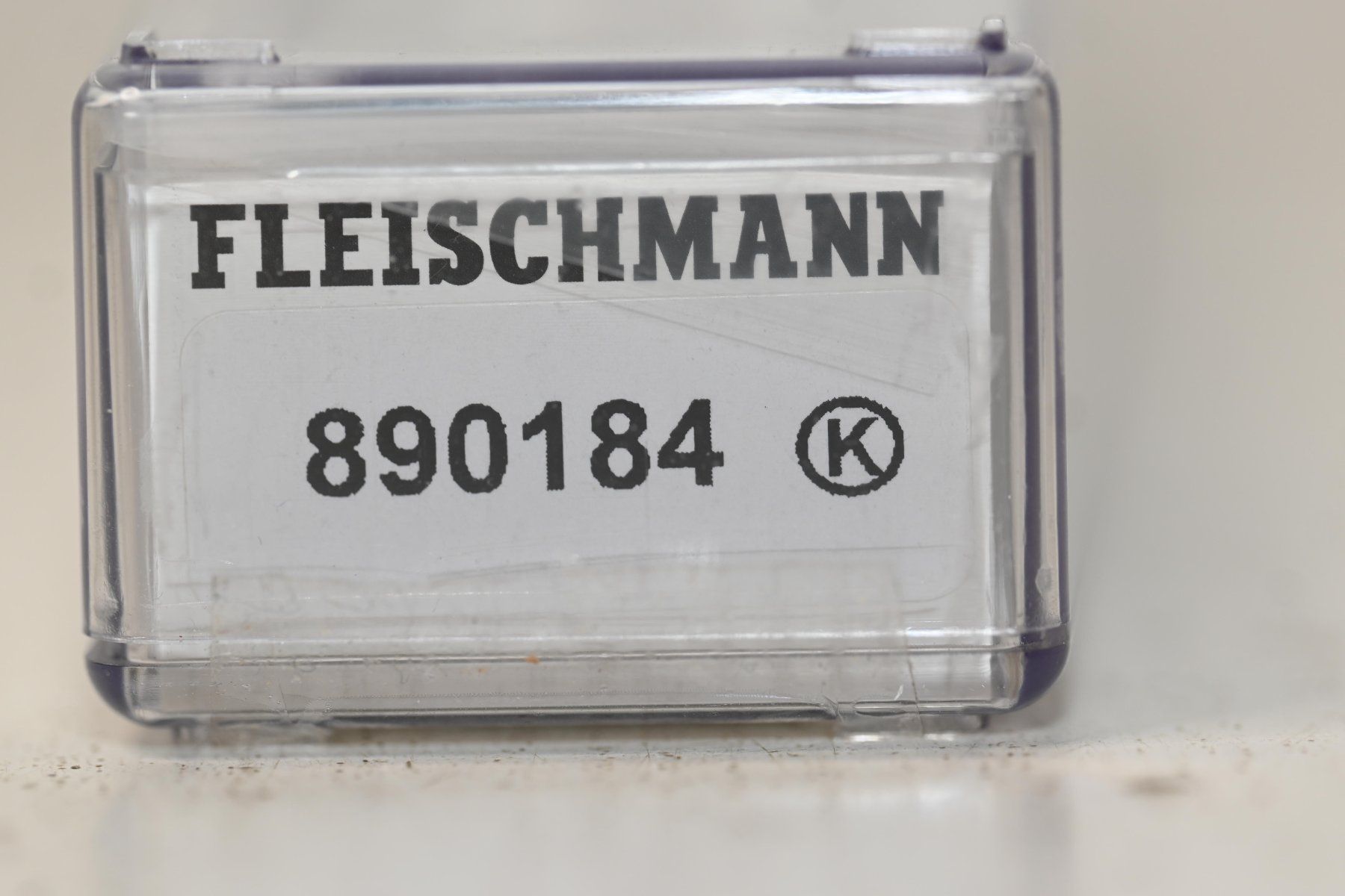 Fleischmann Modelleisenbahnen: SBB IC Steuerwagen Fleischmann Spur N mit OVP – Gebraucht aus Laupen ZH von Zmoewe 8