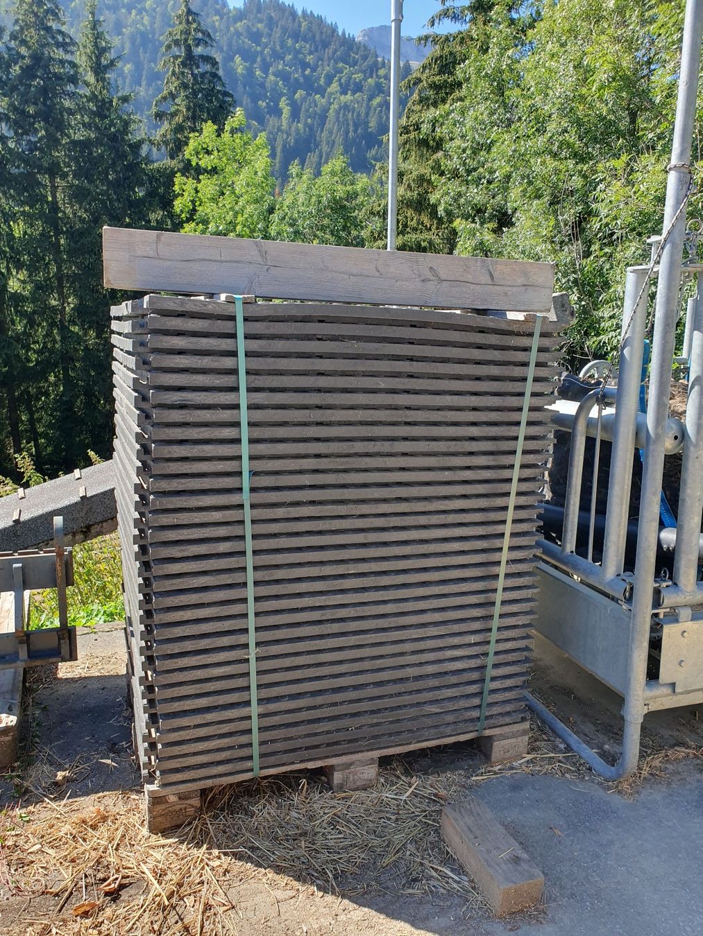 Rivestimenti per pavimenti: Plaques de sol ROLOG – Nuovo (secondo la descrizione) da Le Sépey venduto da Nutella26 1