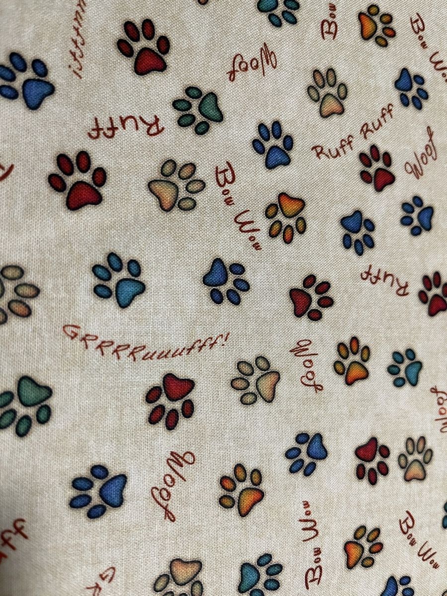 Stoffe: Patchworkstoffe 3er Set Pfoten bunt – Neu (gemäss Beschreibung) aus Seuzach von KreativmitStoff 2