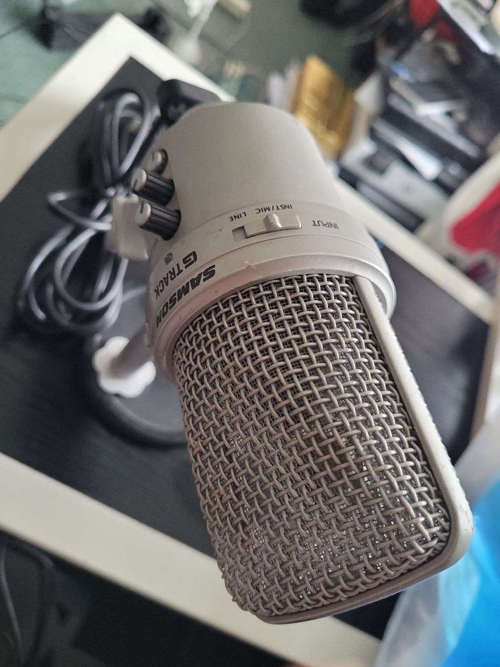 Microphones: Samson G-Track USB-Mikrofon mit Ständer – Neuf (Voir description) à Bassersdorf par K1966