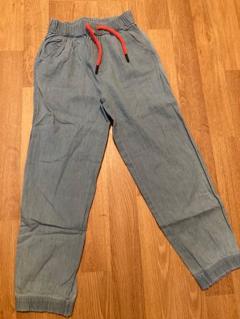 Jeans Mädchen Hose Gr. 110 neu