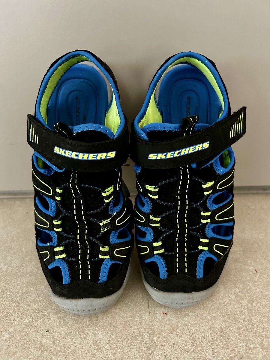Skechers Schuhe für Jungen: Skechers Sandalen, Gr. 32 – Gebraucht aus Oberrüti von Important