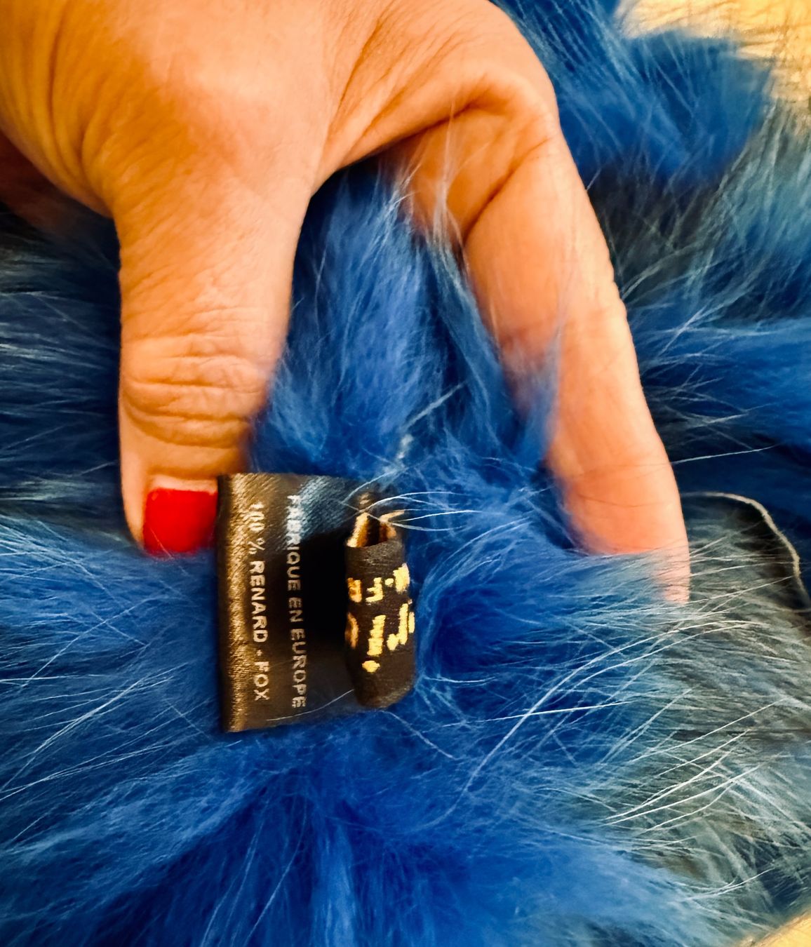 Foulard & Sciarpe: Blaue Pelzkragen – Nuovo (secondo la descrizione) da Genève venduto da mar_g5r2 1