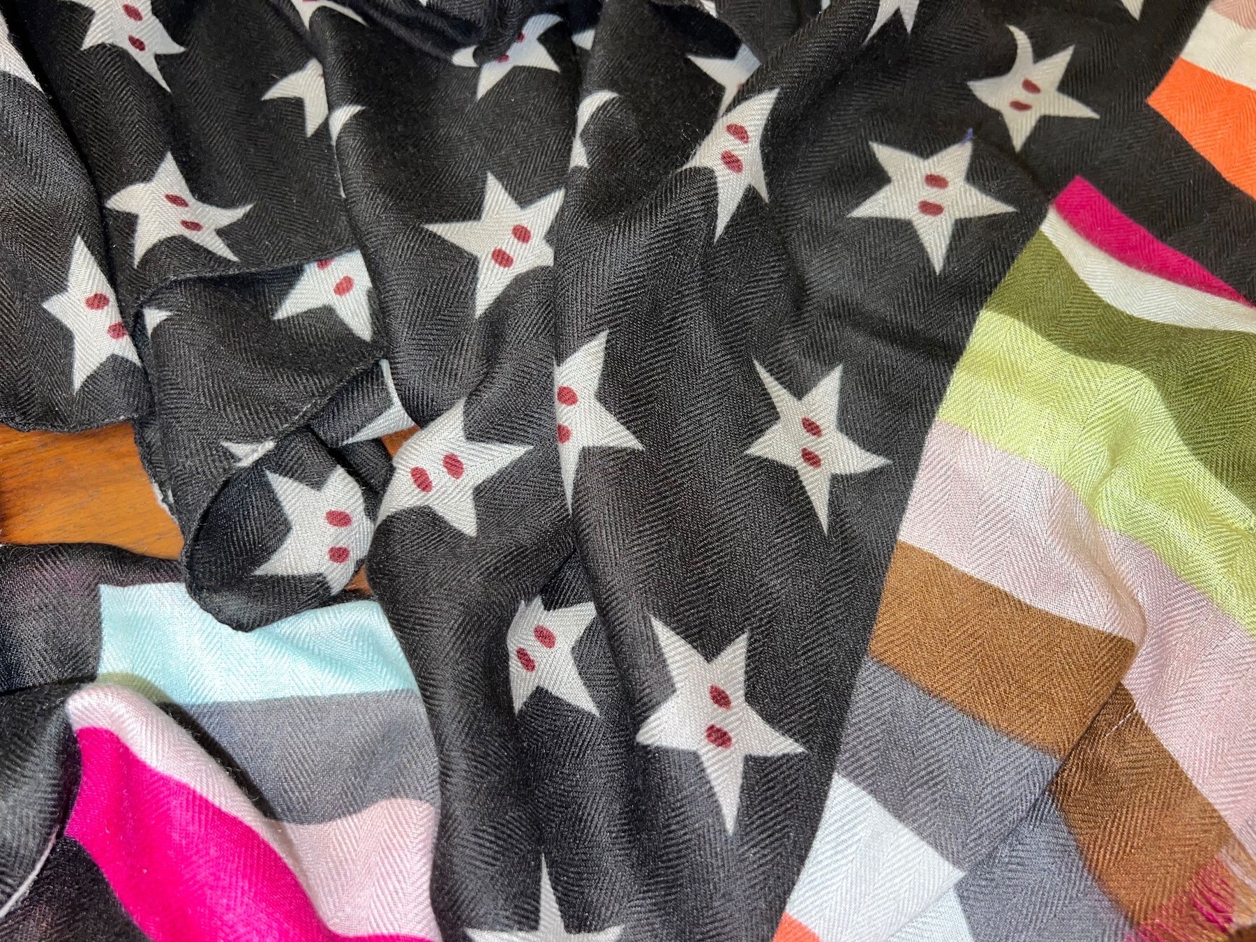 Codello Foulards & écharpes: Wunderschöner CODELLO Schal gross – D'occasion à Dornach par samuti 2