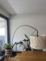 Schöne Stehlampe
