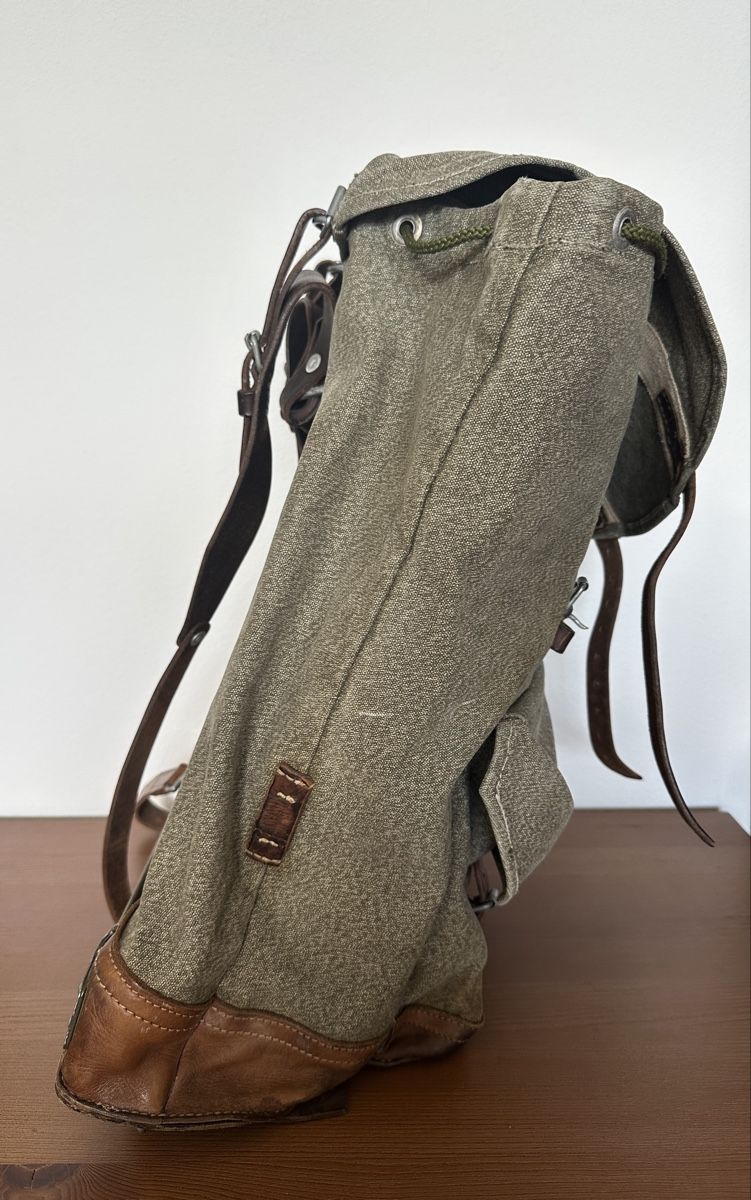 Schweizer Armee Rucksäcke: Militärrucksack Schweizerarmee – Gebraucht aus Zürich von gia_8r2t 2