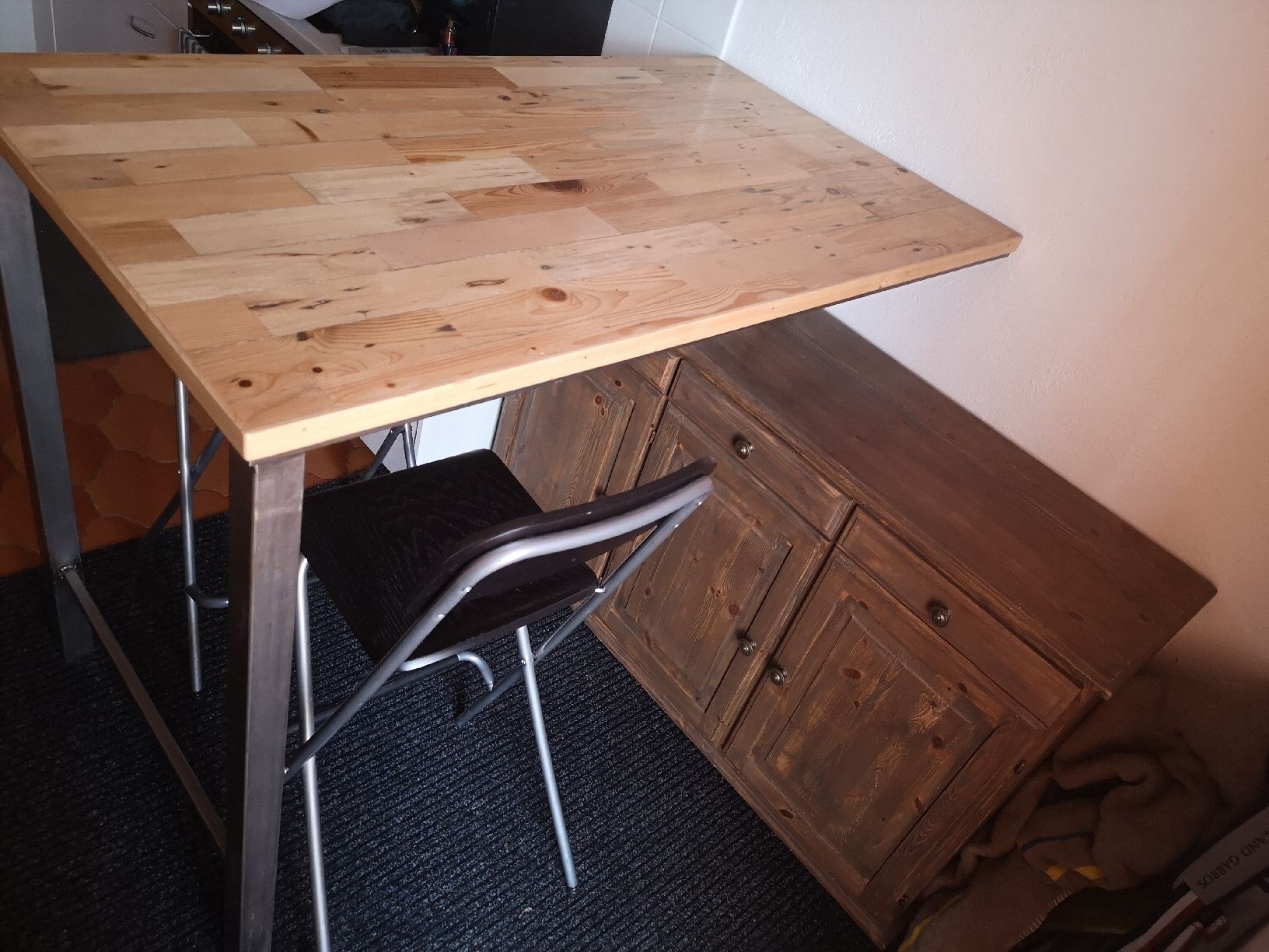Tables: Bar-commode – D'occasion à Arbaz par diabolo28
