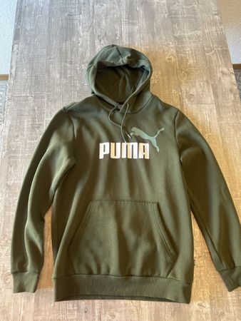 Puma Kapuzenpullover olivgrün Grösse S guter Zustand