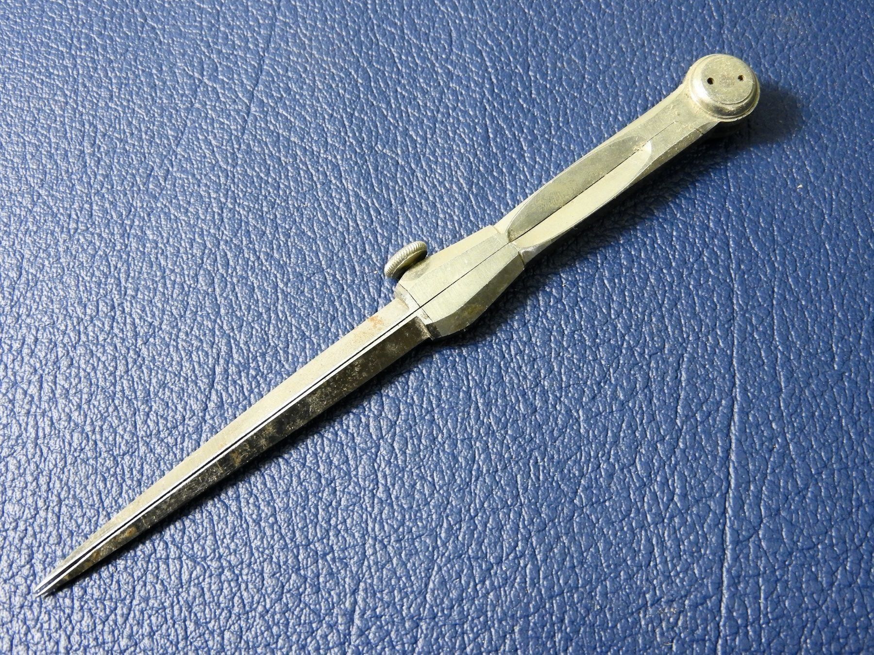 Tutti gli attrezzi: Alter Stechzirkel Metall – Usato da Horw venduto da luzernicus