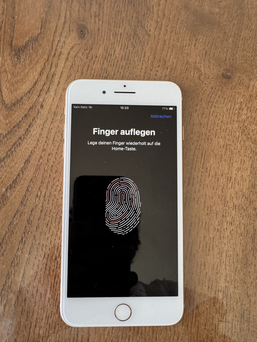 Apple Telefoni cellulari / Smartphones: iPhone 8 Plus 64 GB – Usato da Dietikon venduto da Leodnd 2