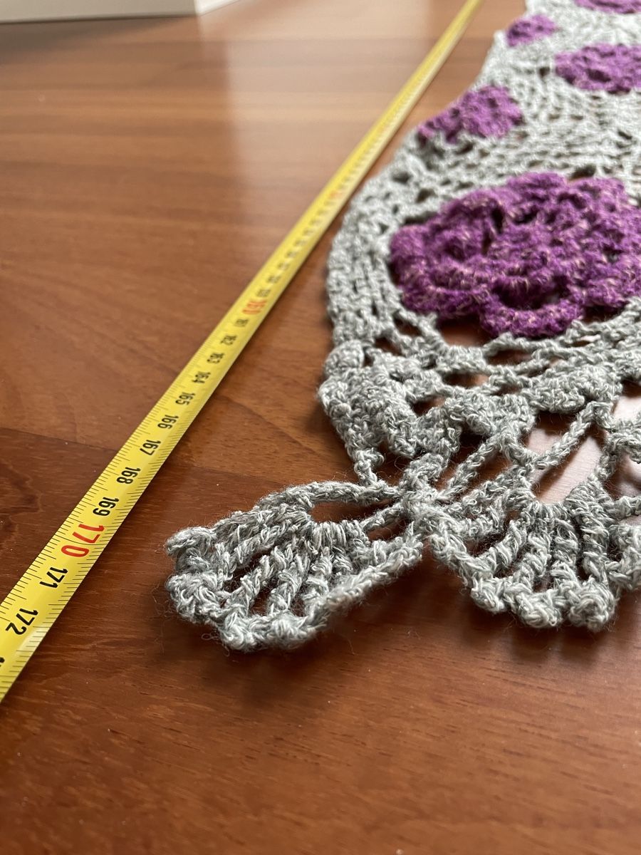 Foulard & Sciarpe: Exclusive handmade Crochet Shawl with Flower Design – Nuovo (secondo la descrizione) da Küsnacht ZH venduto da Zubli 6