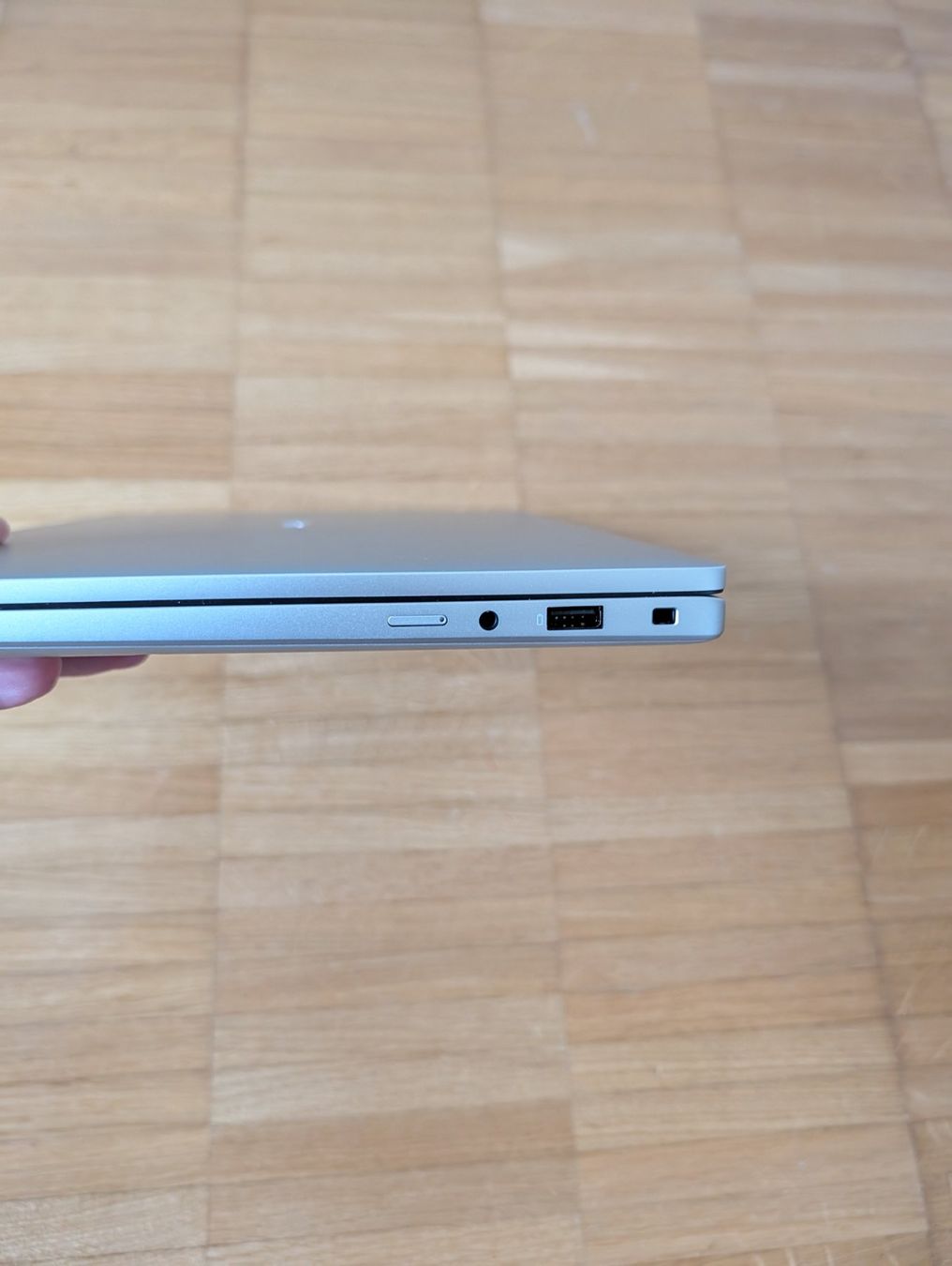 Dell Notebook: Dell Pro 14 Plus ab 1.- – Nuovo (secondo la descrizione) da Sissach venduto da Kilrathy 3
