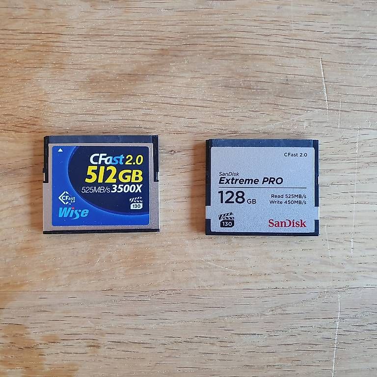 Schede di memoria: Cartes CFast pro et lecteur – Usato da Farvagny-le-Grand venduto da Quent