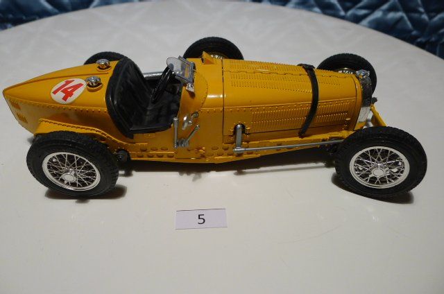Bugatti Modellautos: Bugatti Typ 59 Grand Prix Rennwagen Modellauto – Gebraucht aus Steffisburg von Gswiss 5