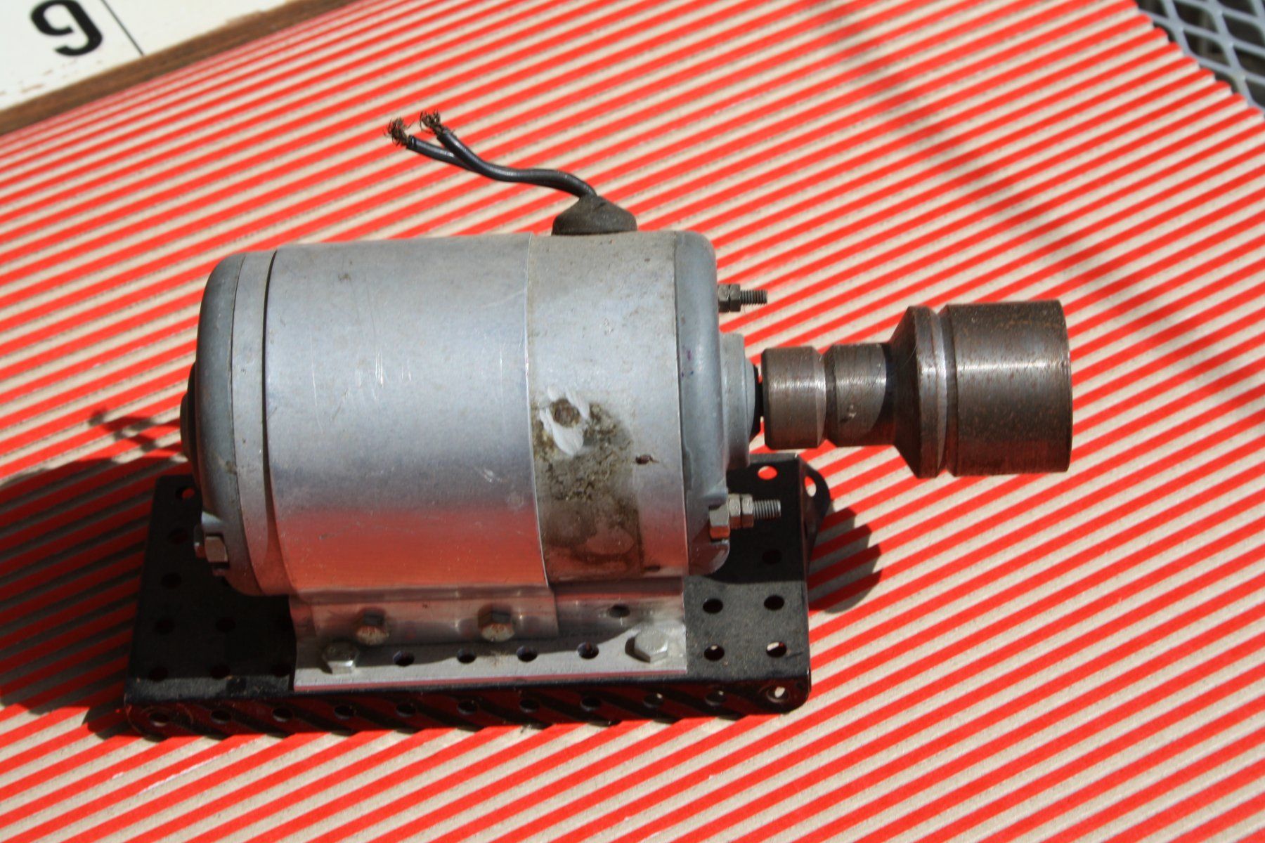 Motori: ELEKRTOMOTOR  MOTOR – Difettoso da Wauwil venduto da Pneuedy