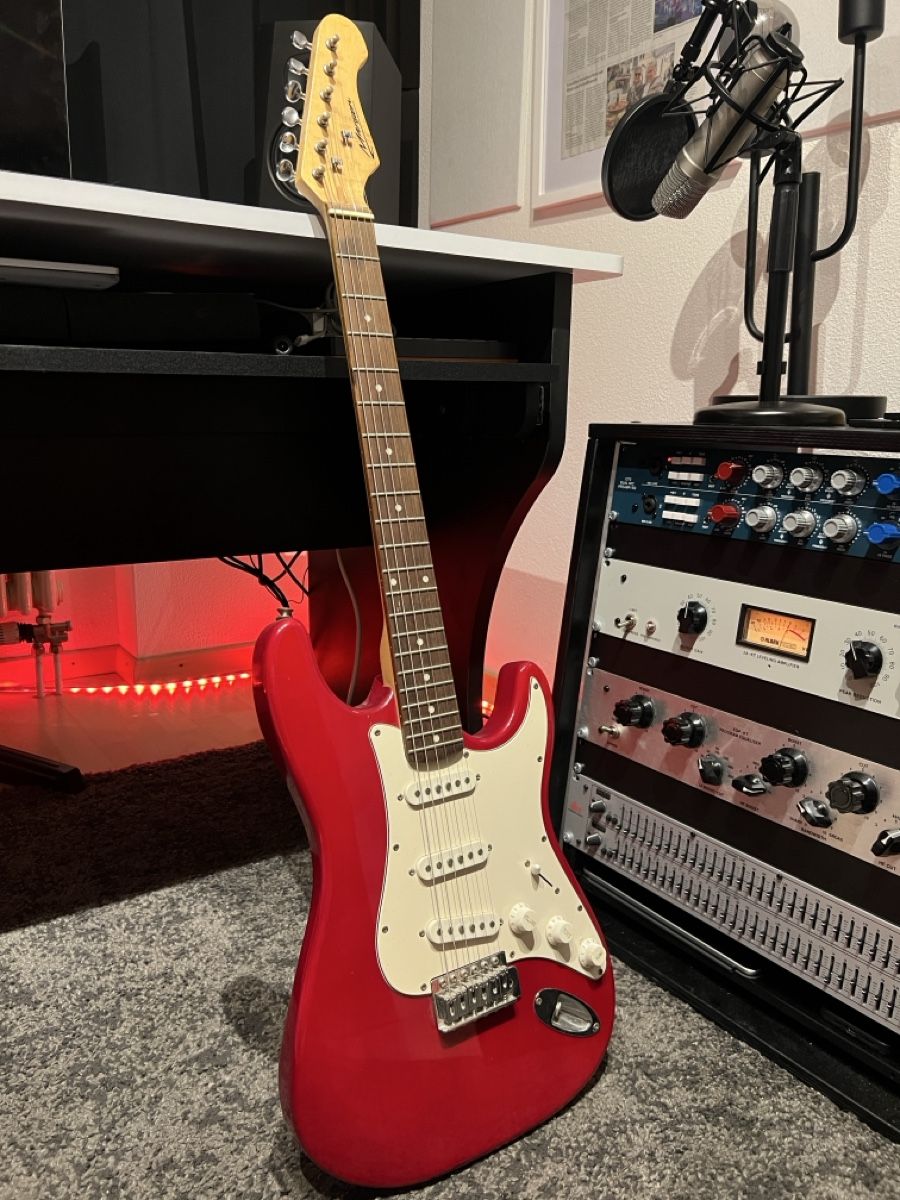 Instruments de musique: Mansoon E - Gitarre – D'occasion à Schaffhausen par davide.wav1