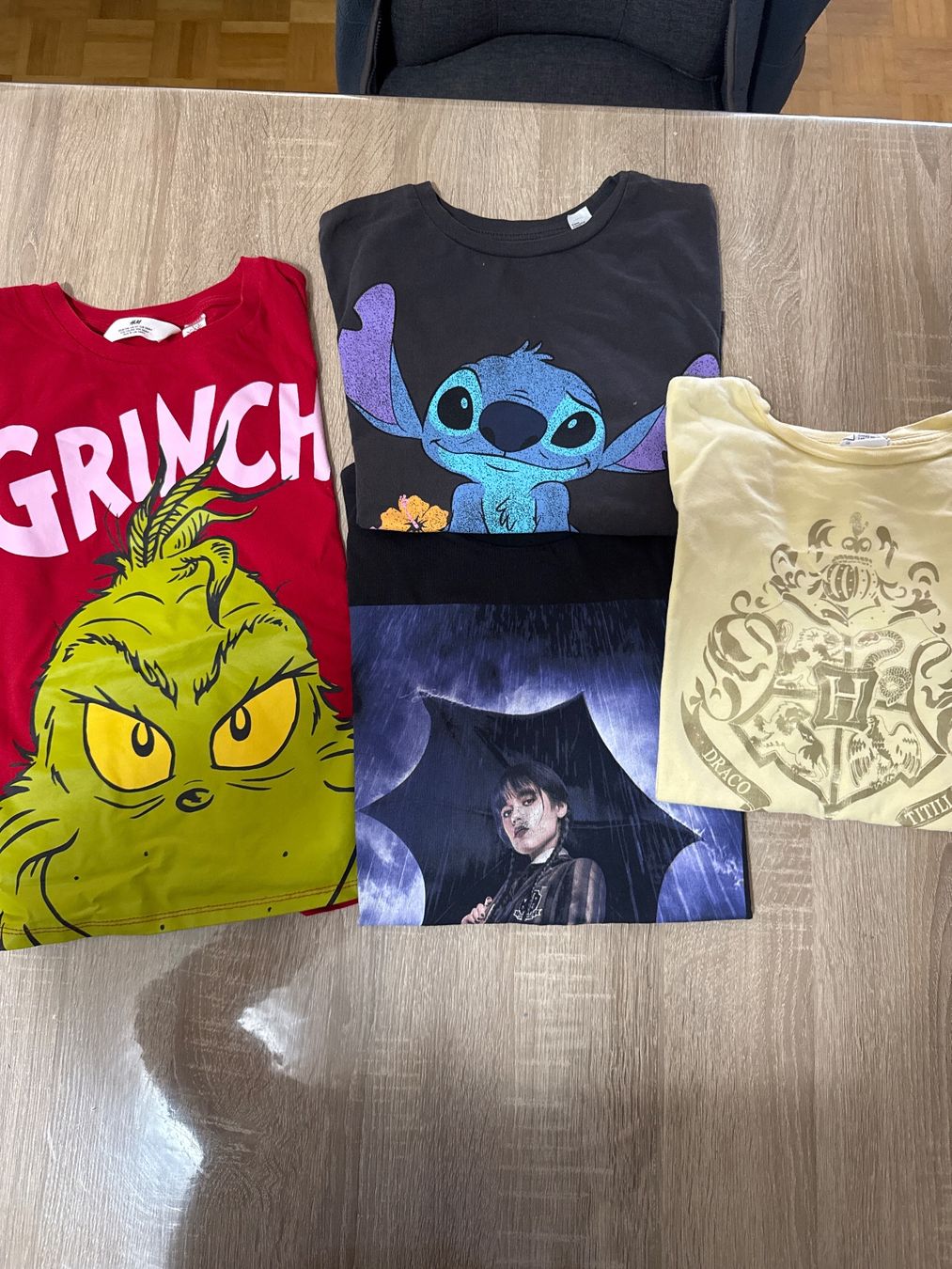 Camicette, T-shirt & Top: Mädchen T-Shirt – Usato da birsfelden venduto da Giuseppe70 2