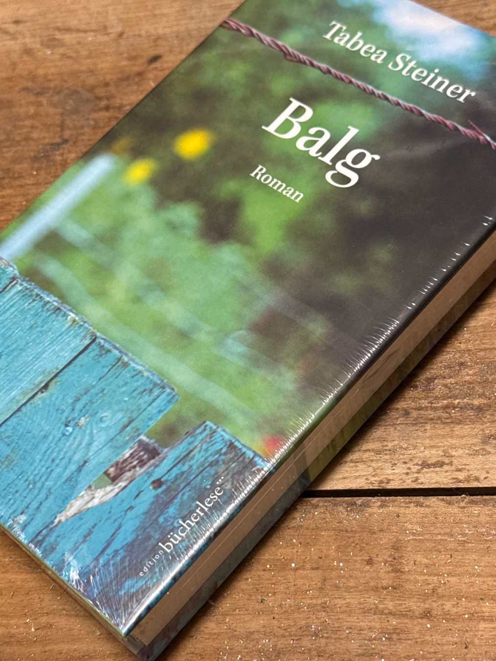 Libri: Buch Roman – Nuovo e nell'imballaggio originale da Amriswil venduto da used2use 1