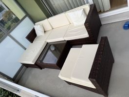 Rattan Lounge Set braun mit hellen Polstern gebraucht
